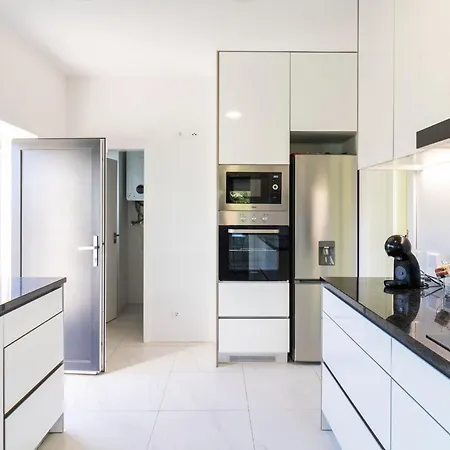 Gil - Luxurious V5 W Pool By Lovelystay Vila Nova de Gaia