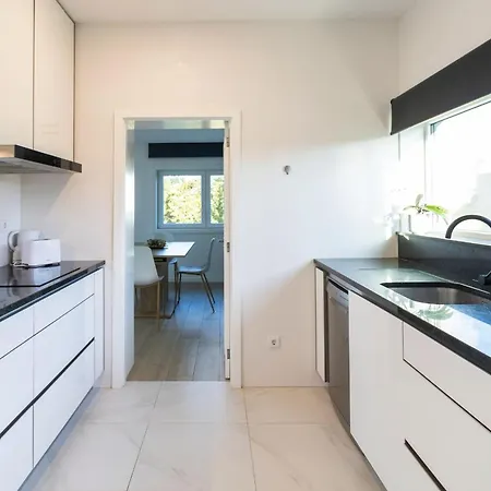 Gil - Luxurious V5 W Pool By Lovelystay Holiday home *