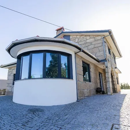 Holiday home Gil - Luxurious V5 W Pool By Lovelystay *