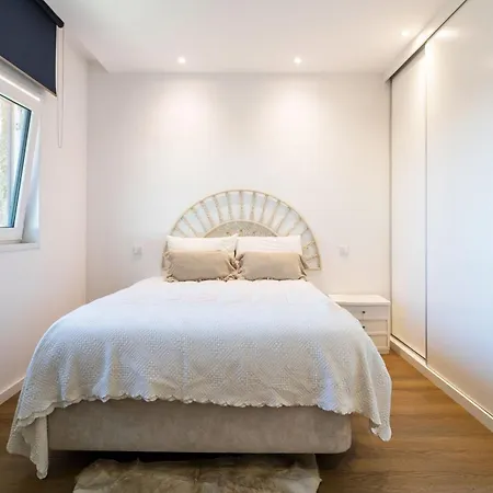 Gil - Luxurious V5 W Pool By Lovelystay