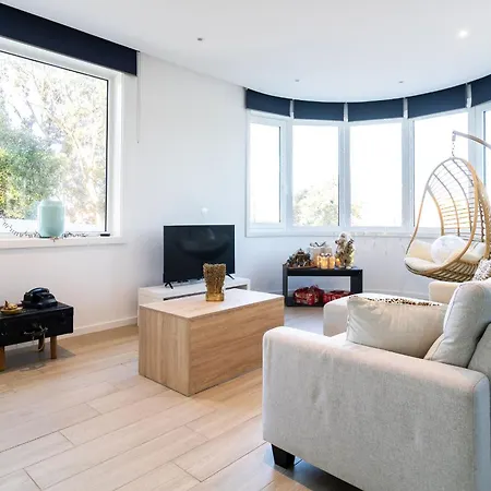 Gil - Luxurious V5 W Pool By Lovelystay *