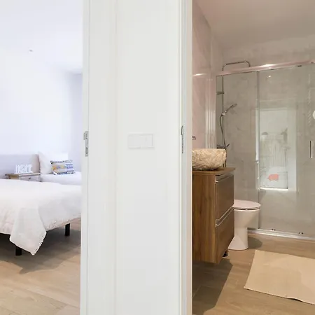 Gil - Luxurious V5 W Pool By Lovelystay *