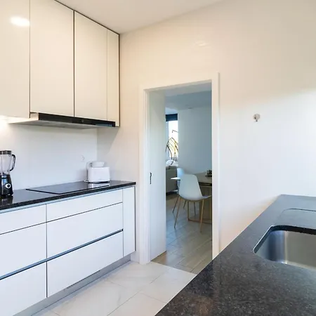 Gil - Luxurious V5 W Pool By Lovelystay Vakantiehuis *