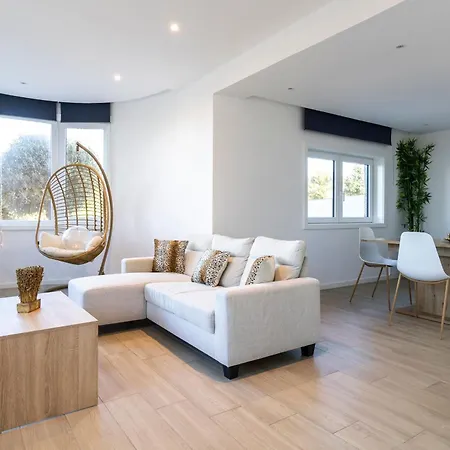 Vakantiehuis Gil - Luxurious V5 W Pool By Lovelystay Vila Nova de Gaia