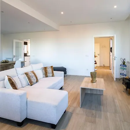 Gil - Luxurious V5 W Pool By Lovelystay Vila Nova de Gaia