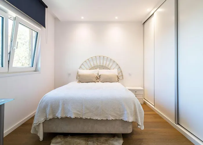 Gil - Luxurious V5 W Pool By Lovelystay