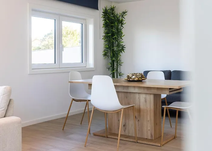 Gil - Luxurious V5 W Pool By Lovelystay *